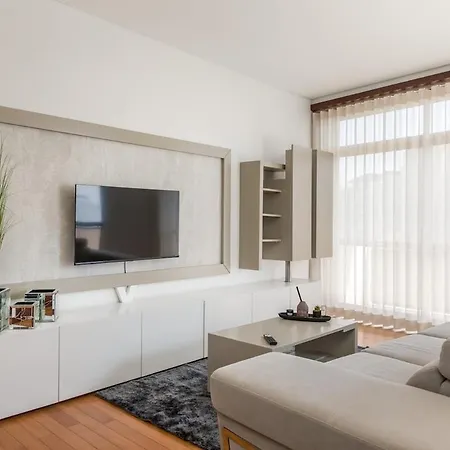 De Luxo Centro Do - Ace *